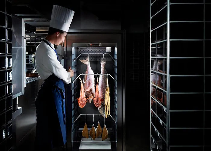 Byron מלון פורטה דיי מארמי