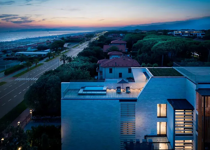 Byron 5* Forte dei Marmi