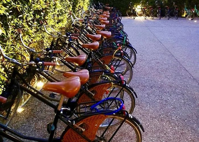 Byron 5* פורטה דיי מארמי