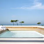 Byron Forte dei Marmi