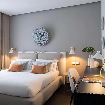 Byron Otel 5*