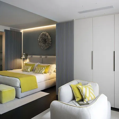Byron Hotel 5*