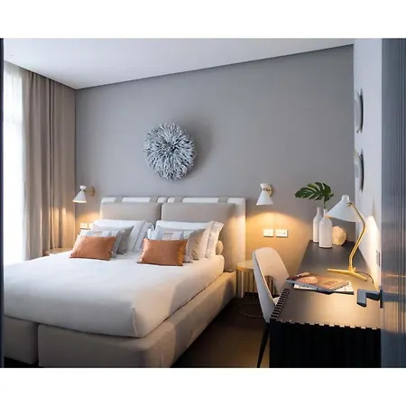 Byron Hotel 5*